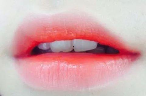嘴唇烂图片,成因、症状及应对策略